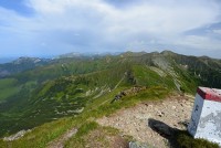 Slovensko - Západní Tatry: Roháče - pohled z Volovce na polské Západní Tatry