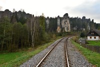 Adršpach: železnice pod Adršpašskými skalami