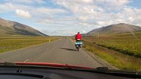 Island: Islandem na kole