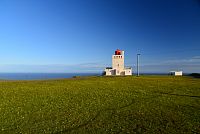 Island: mys Dyrhólaey - maják