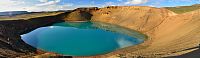 Island: sopka Krafla - kráter Víti