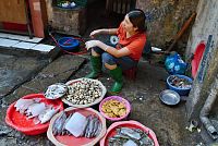 Severní Vietnam: Hanoj - pouliční prodej