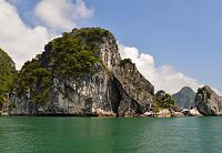 Severní Vietnam: Cat Ba - plavba zátokou Lan Ha Bay