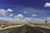 USA - Jihozápad: silnice č. 62 v poušti