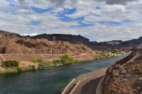 USA - Jihozápad: přehrada Parker Dam