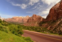 USA Jihozápad: Zion National Park - příjezd po silnici č. 9