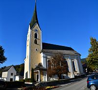 Rakousko - Kaiserwinkl: Kössen - kostel