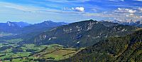 Rakousko - Kaiserwinkl: Unterberghorn focený z vrcholu Heuberg