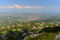 Černá Hora: vyhlídka z Lovčenu od mauzolea k Cetinje