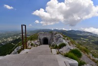 Černá Hora: Lovčen - přístup k mauzoleu