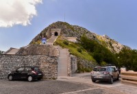 Černá Hora: Lovčen - parkoviště pod mauzoleem