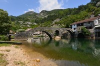 Černá Hora: Rijeka Crnojevića - starý most