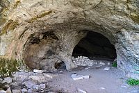 Chorvatsko - Dinara: jeskyně Crvena pećina / špilja
