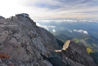 Rakousko - Dachstein: železný chodník kolem skal