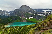 USA - Severozápad: Národní park Glacier - Many Glacier, stezka ke Grinnell Glacier, jezero Upper Grinnell Lake