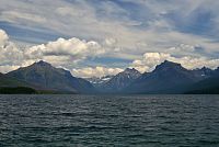 USA - Severozápad: Národní park Glacier - jezero Lake Mc. Donald