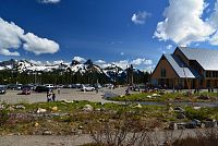 USA - Severozápad: Národní park Mount Rainier - parkoviště Paradise
