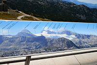 Rakousko – Dachstein: Krippenstein - vyhlídka Welterbespirale, popis vrcholů Hoher Dachsteinu