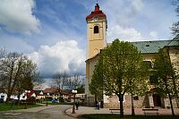 Slovensko - Detva, kostel sv. Františka z Assisi