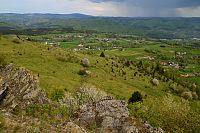 Slovensko - pohoří Poľana, výhled z Kešovky na Podpoľaní