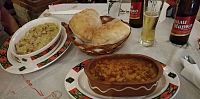 Severní Makedonie: Skopje - restaurace Makedonska kuka, Tavče gravče a Casserole Skopje