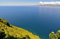 Azorské ostrovy: východní pobřeží ostrova Pico