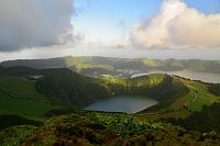 Azorské ostrovy: kráterová jezera v oblasti Séte Cidades na ostrově São Miguel