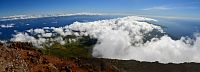 Azorské ostrovy - ostrov Pico: výhled z vrcholu sopky Montanha do Pico