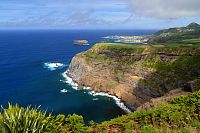 Azorské ostrovy - ostrov São Miguel: Vyhlídka Escalvado na západním pobřeží