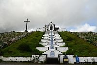 Azorské ostrovy - ostrov São Miguel: kostel Ermida de Nossa Senhora da Paz