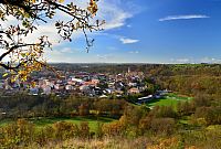 Moravský Krumlov z vyhlídky Křížák