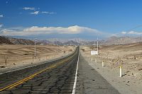 Peru - silnice Panamericana Sur mezi Paracasem a Palpou