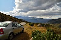 Peru - silnice před městem Chivay