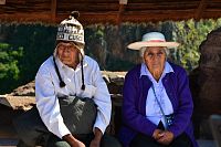 Peru - archeologická lokalita Pisac, pár na prohlídce