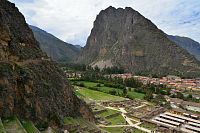 Peru - Ollantaytambo, hlavní archeologická lokalita