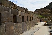 Peru - Ollantaytambo, hlavní archeologická lokalita, Inca Huatana