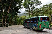 Peru - autobusová kyvadlová doprava Machupicchu Pueblo - Machu Picchu