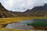 Peru - pohoří Huaytapallana, laguna Carhuacocha