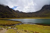 Peru - pohoří Huaytapallana, laguna Carhuacocha