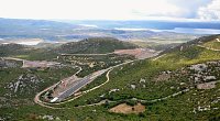 Chorvatsko - Velebit: tady se točí silnice Mali Alan nad dálničním tunelem