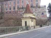 Most přes Labe, v pozadí zámek (3/2011)