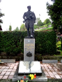 pomník partyzánského komisaře kpt. Stěpanova (1)