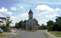 Babice (u Uh. Hradiště) - kostel sv. Cyrila a Metoděje