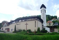 Luhačovice - kostel Svaté Rodiny