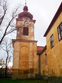 kostelní věž od východu