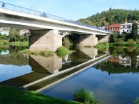 most přes Berounku