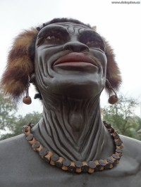 válečník z Velikonočního ostrova - nejstarší vosková figurína