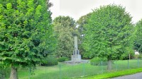 Památník padlým v I.světové válce. Náchází se v parku choltického hřbitova. 
