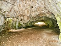 Čertova pec-malá krasová jaskyňa, v katastrálnom území obce Radošina, okres Topoľčany