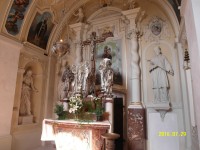 Boční oltář kaple